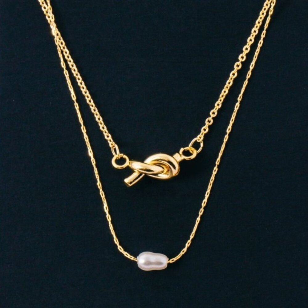 CASS GOLD KNOT & PEARL LAYERED NECKLACE